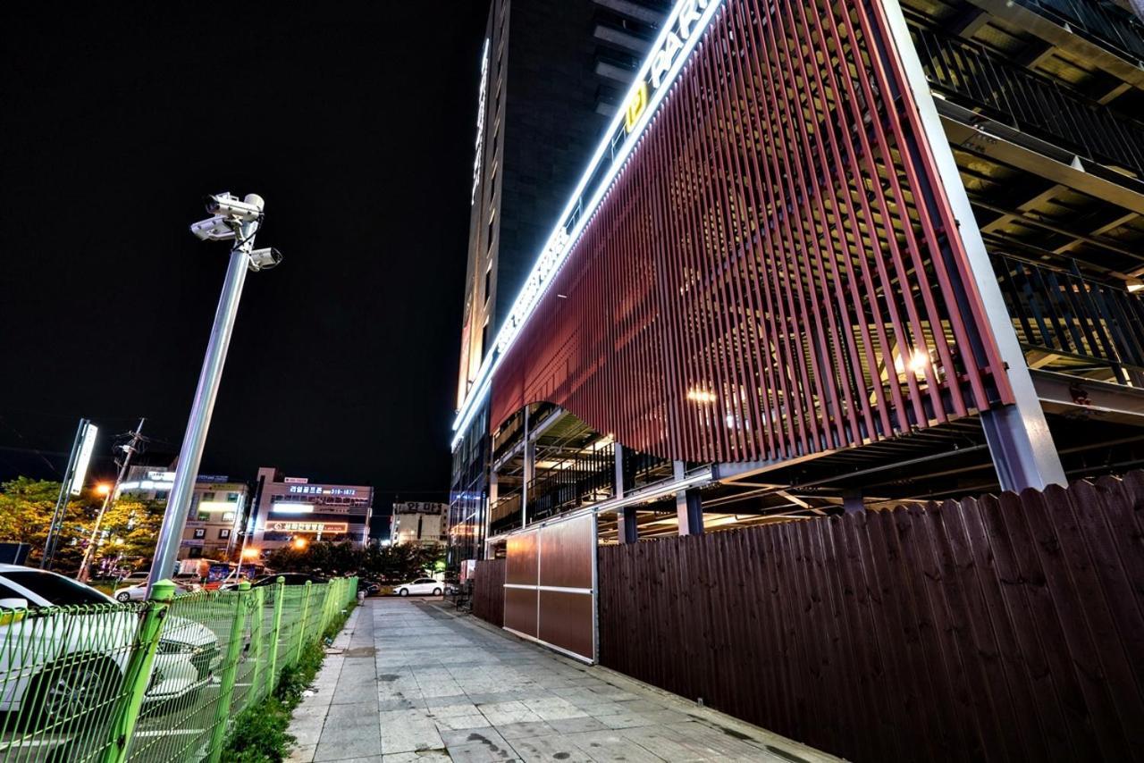 Siheung Seoul Tourist Hotel Eksteriør billede