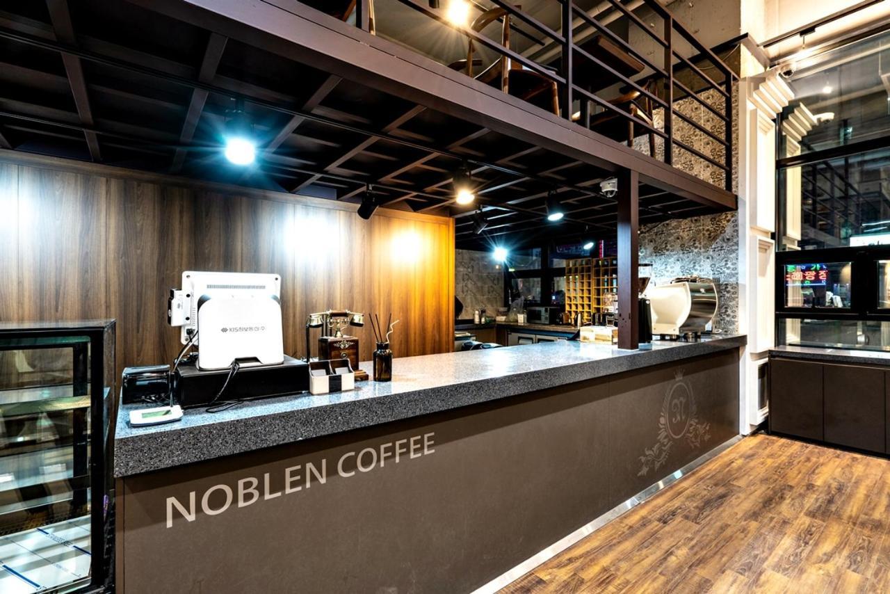 Siheung Seoul Tourist Hotel Eksteriør billede