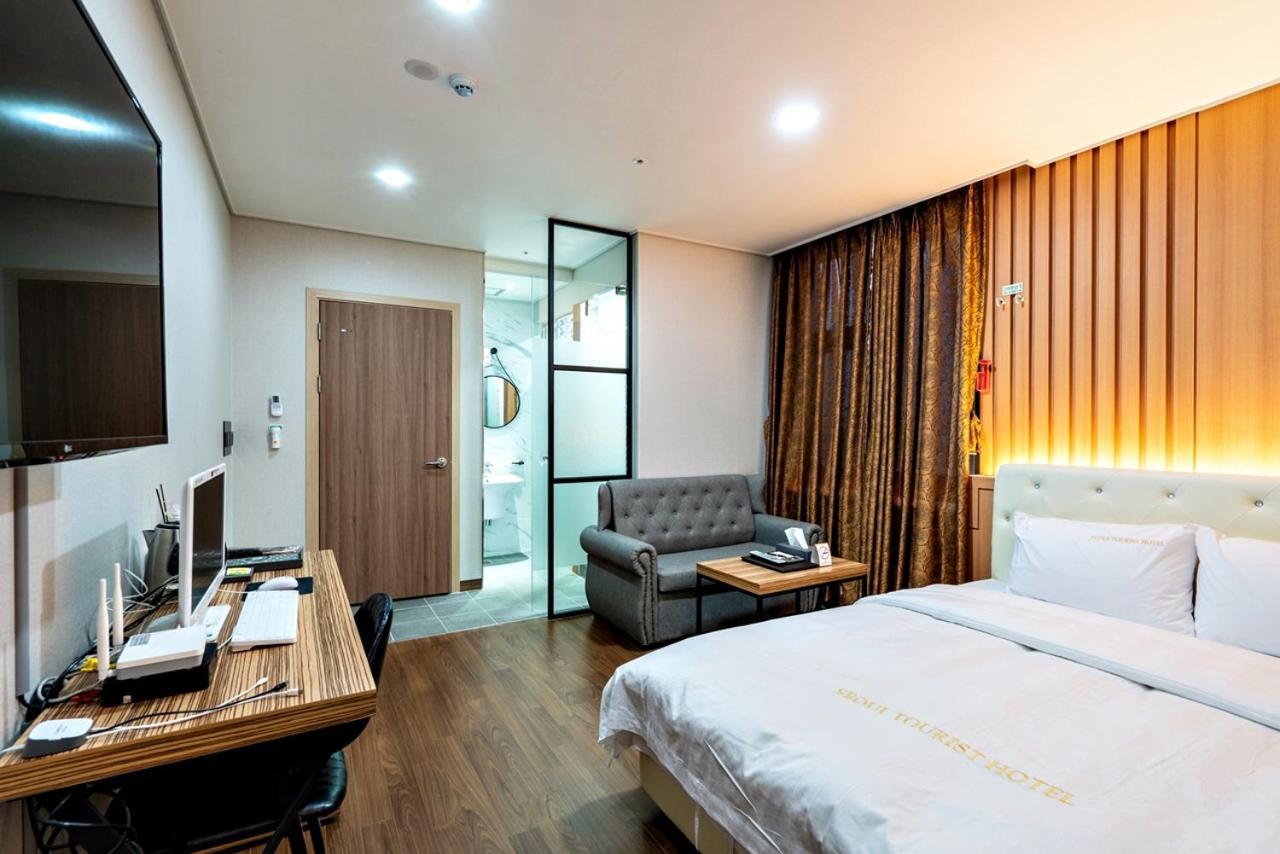 Siheung Seoul Tourist Hotel Eksteriør billede
