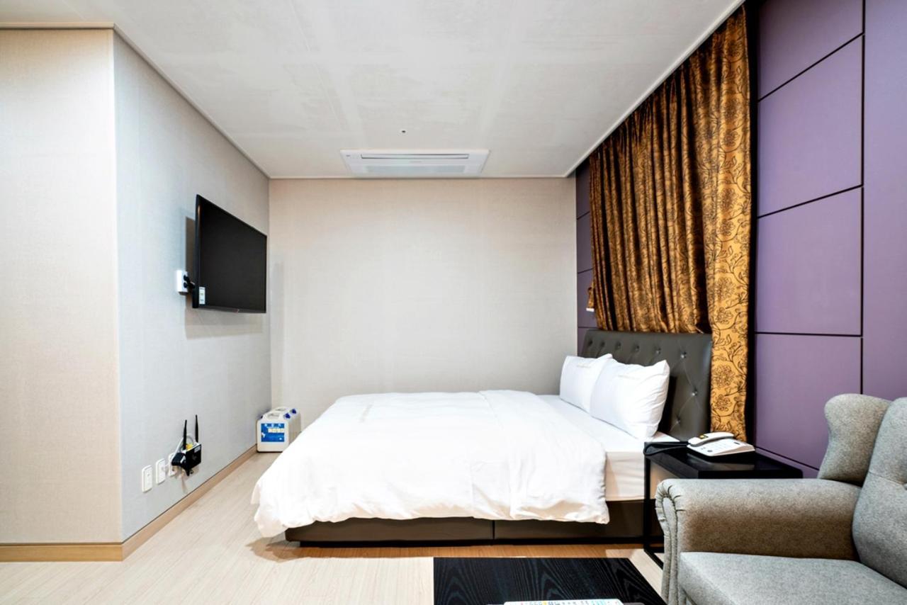 Siheung Seoul Tourist Hotel Eksteriør billede