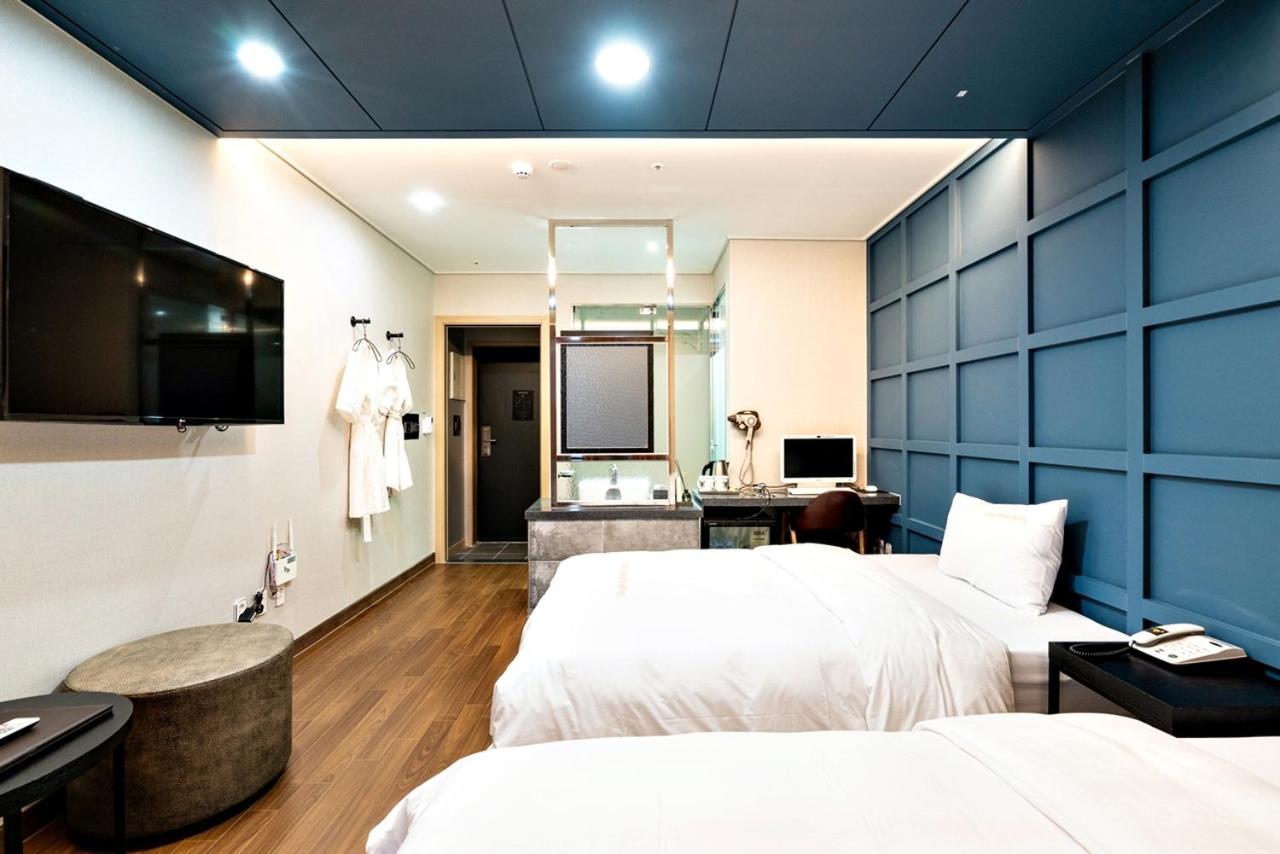 Siheung Seoul Tourist Hotel Eksteriør billede